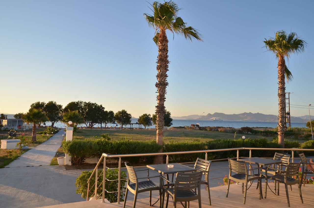 Costa Angela Seaside Resort Bagian luar foto