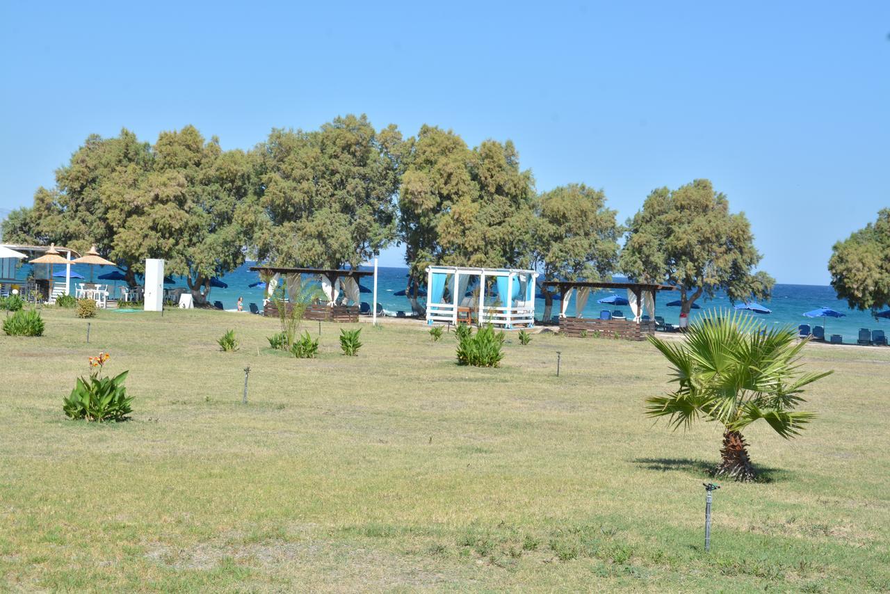Costa Angela Seaside Resort Bagian luar foto
